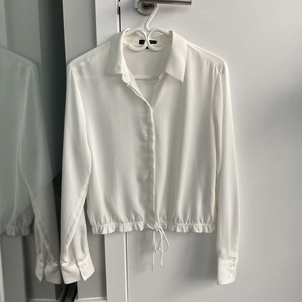 White polyester button up blouse - Dynamite - Size S